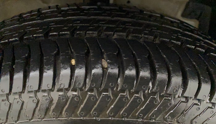 2012 Maruti Swift Dzire VXI, Petrol, Manual, 34,280 km, Right Rear Tyre Tread