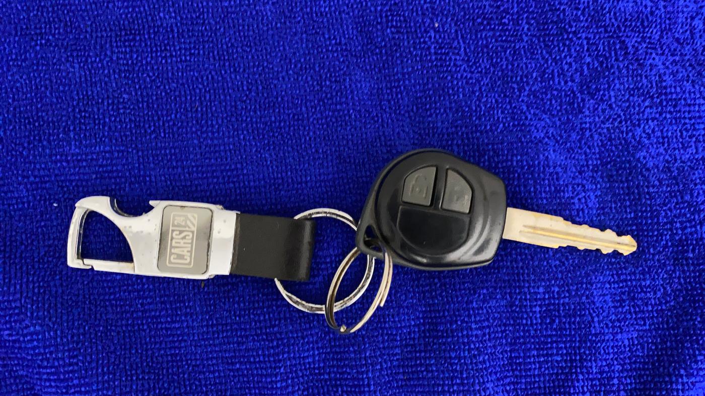 2012 Maruti Swift Dzire VXI, Petrol, Manual, 34,280 km, Key Close Up