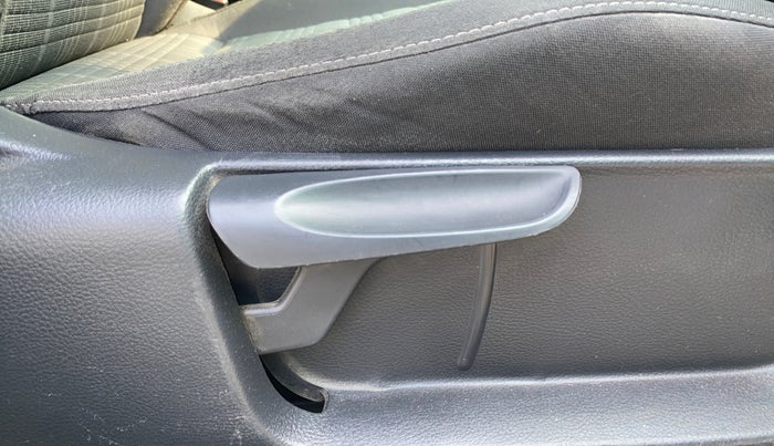 2021 Volkswagen Polo 1.0 GT TSI AT, Petrol, Automatic, 83,900 km, Driver Side Adjustment Panel