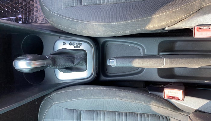 2021 Volkswagen Polo 1.0 GT TSI AT, Petrol, Automatic, 83,900 km, Gear Lever