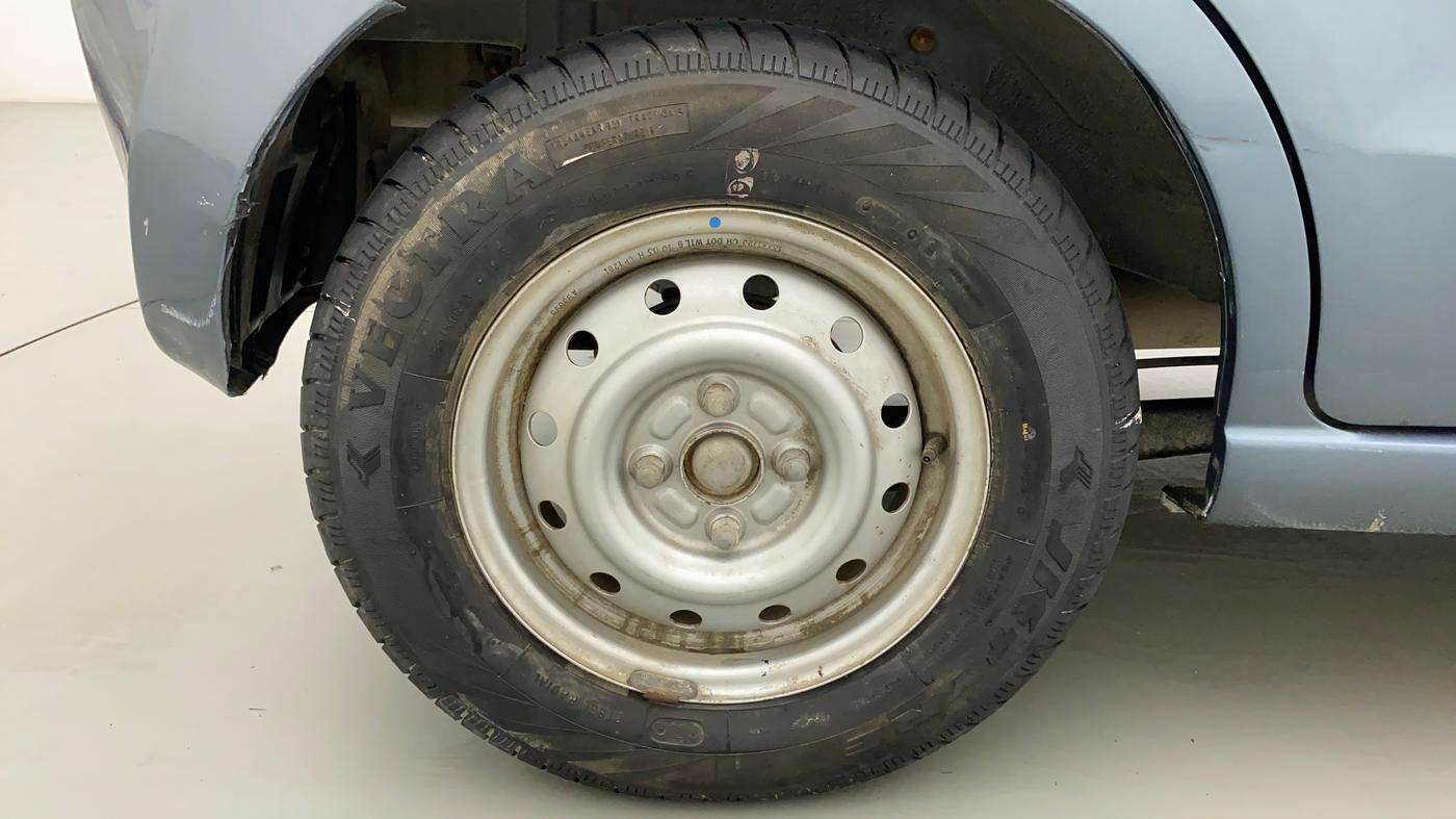 2010 Maruti A Star LXI, Petrol, Manual, 18,589 km, Right Rear Wheel