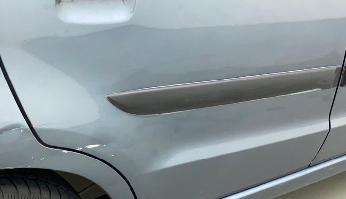 2010 Maruti A Star LXI, Petrol, Manual, 18,589 km, Right rear door - Minor scratches