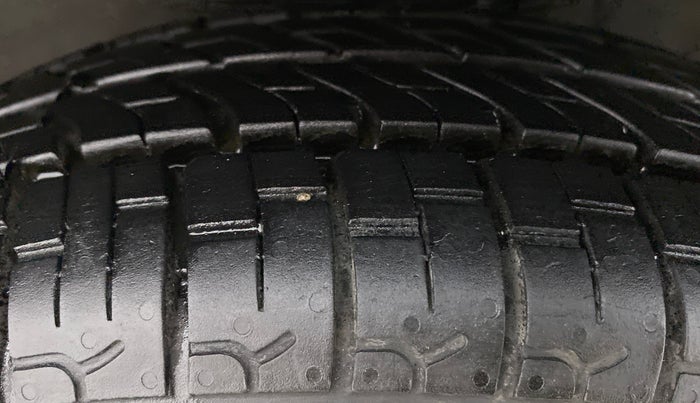 2011 Maruti Zen Estilo LXI, Petrol, Manual, 91,025 km, Left Front Tyre Tread