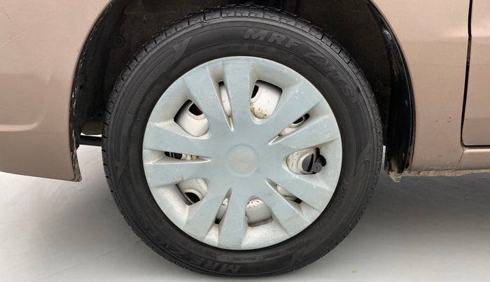 2011 Maruti Zen Estilo LXI, Petrol, Manual, 91,025 km, Left Front Wheel