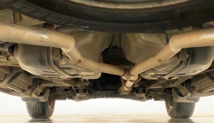 2017 Mahindra XUV500 W10 AT, Diesel, Automatic, 97,803 km, Rear Underbody
