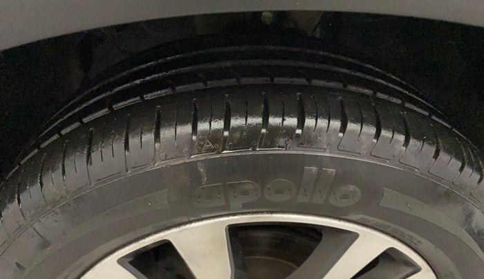 2021 Nissan Kicks XV 1.5, Petrol, Manual, 18,531 km, Left Front Tyre Tread