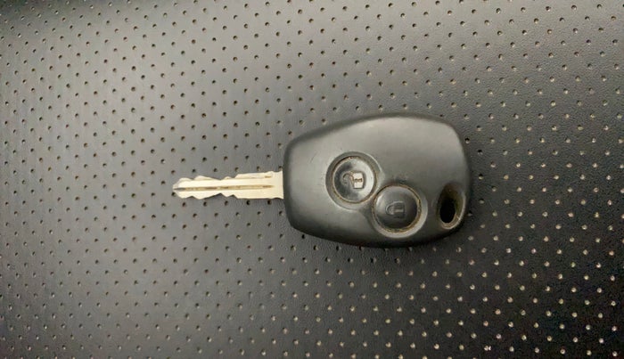 2021 Nissan Kicks XV 1.5, Petrol, Manual, 18,531 km, Key Close Up