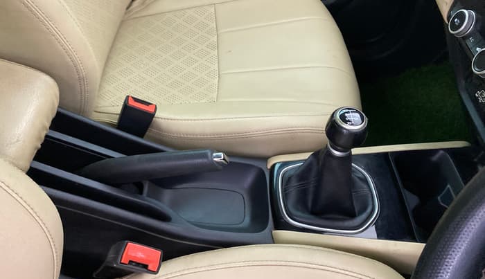 2021 Honda City 1.5L I-VTEC VX, Petrol, Manual, 39,384 km, Gear Lever