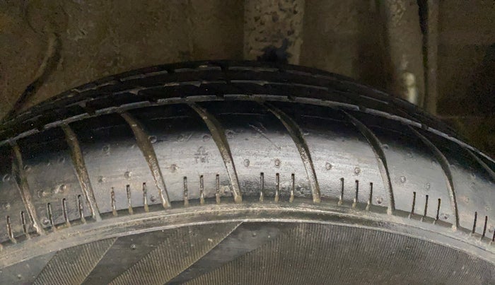 2021 Maruti Celerio VXI CNG, CNG, Manual, 23,758 km, Left Rear Tyre Tread