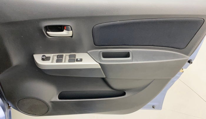 2011 Maruti Wagon R 1.0 VXI, Petrol, Manual, 61,424 km, Driver Side Door Panels Control