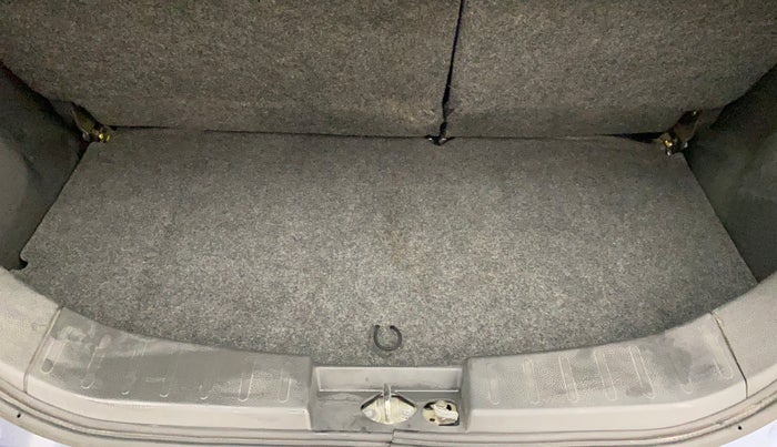 2011 Maruti Wagon R 1.0 VXI, Petrol, Manual, 61,424 km, Boot Inside