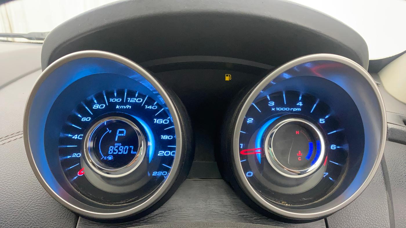 2018 Mahindra XUV500 W11 AT, Diesel, Automatic, 85,907 km, Odometer Image