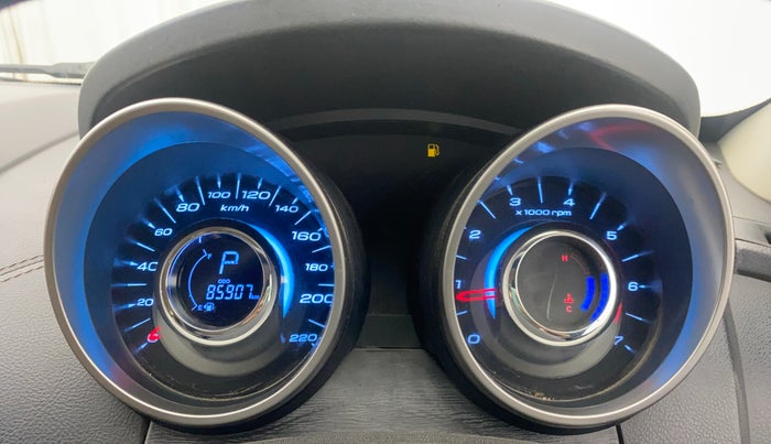 2018 Mahindra XUV500 W11 AT, Diesel, Automatic, 85,907 km, Odometer Image