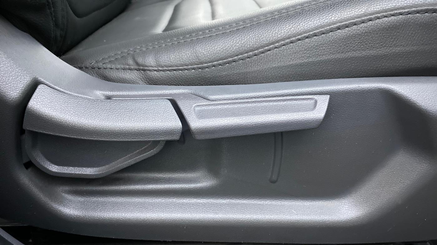 2020 Hyundai GRAND I10 NIOS SPORTZ U2 1.2 CRDI, Diesel, Manual, 40,053 km, Driver Side Adjustment Panel
