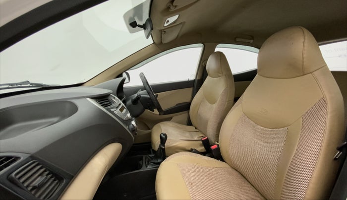 2011 Hyundai Eon MAGNA O, Petrol, Manual, 70,508 km, Right Side Front Door Cabin
