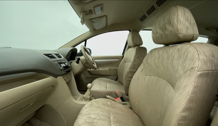 2014 Maruti Ertiga ZDI, Diesel, Manual, 49,165 km, Right Side Front Door Cabin
