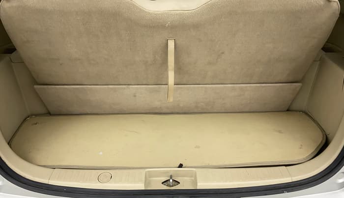 2014 Maruti Ertiga ZDI, Diesel, Manual, 49,165 km, Boot Inside