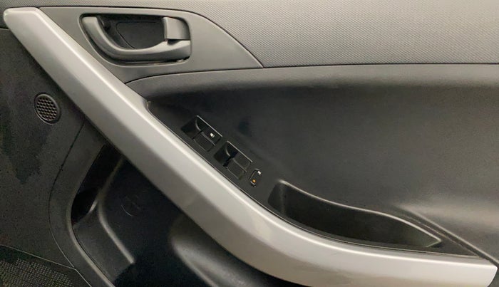 2023 Tata NEXON XMA PETROL, CNG, Automatic, 17,349 km, Driver Side Door Panels Control