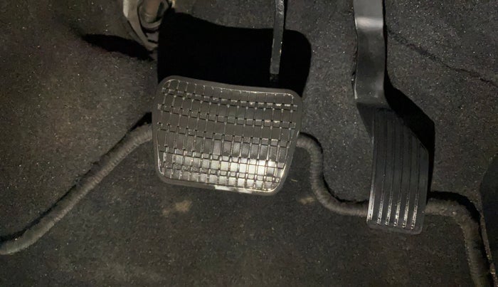 2023 Tata NEXON XMA PETROL, CNG, Automatic, 17,349 km, Pedals