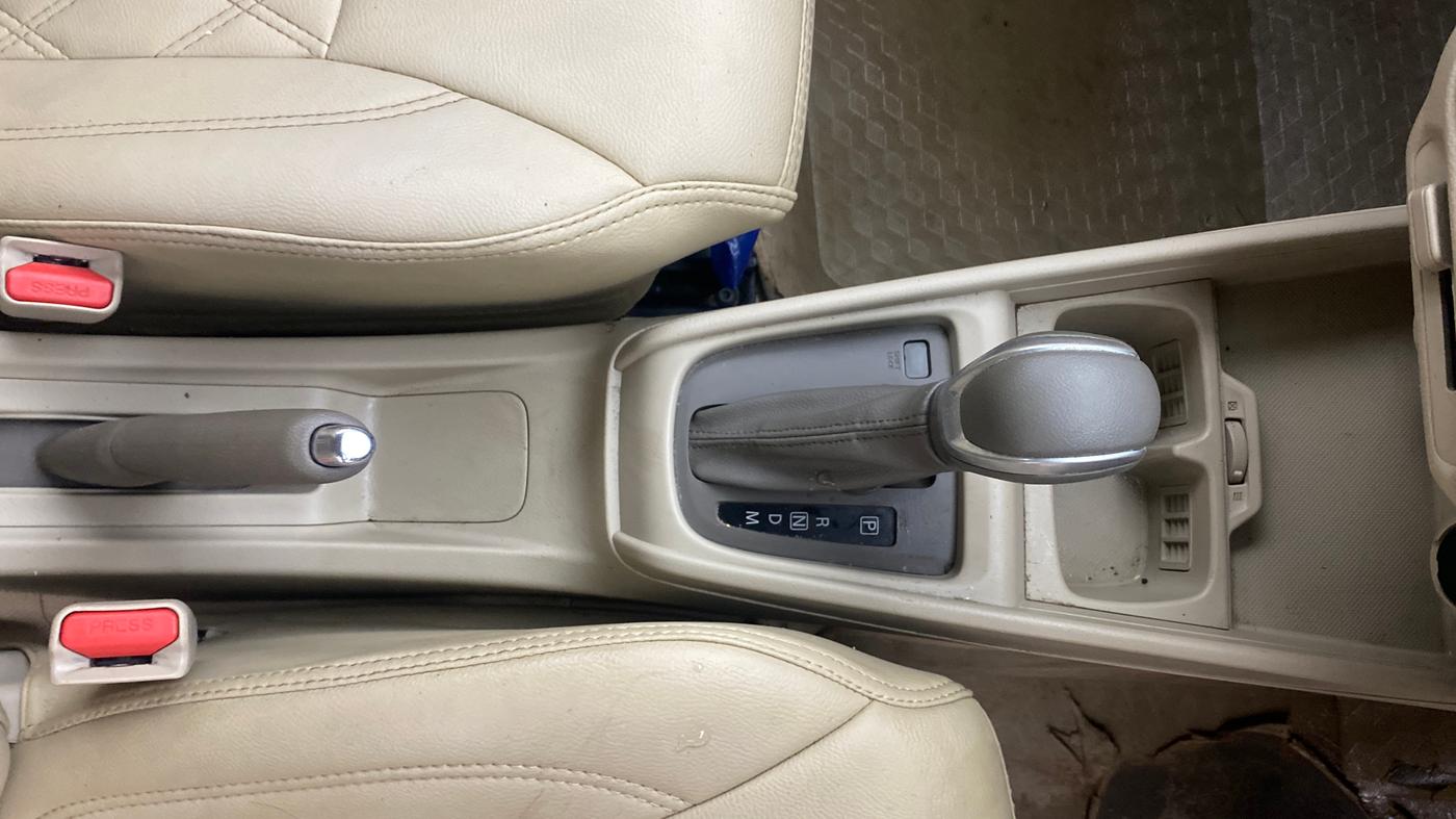 2022 Maruti Ertiga VXI AT SHVS, Petrol, Automatic, 26,199 km, Gear Lever
