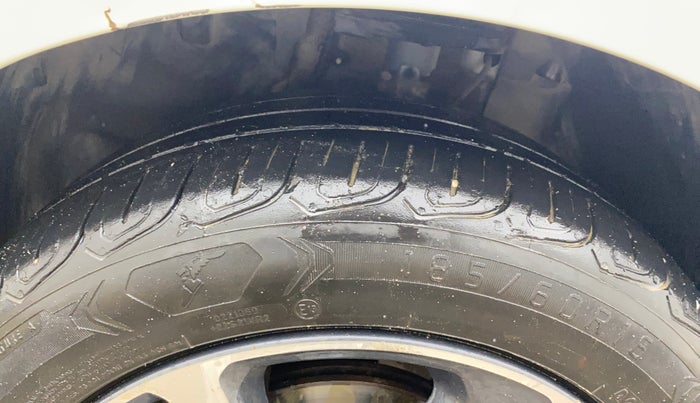 2023 Tata ALTROZ XZ PLUS SUNROOF CNG, CNG, Manual, 41,807 km, Left Front Tyre Tread