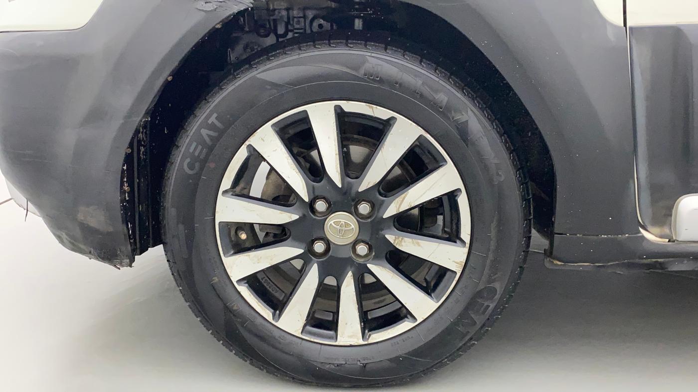 2014 Toyota Etios CROSS 1.4 VD, Diesel, Manual, 84,423 km, Left Front Wheel
