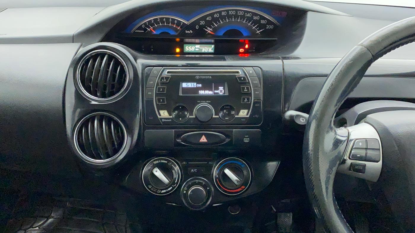 2014 Toyota Etios CROSS 1.4 VD, Diesel, Manual, 84,423 km, Air Conditioner