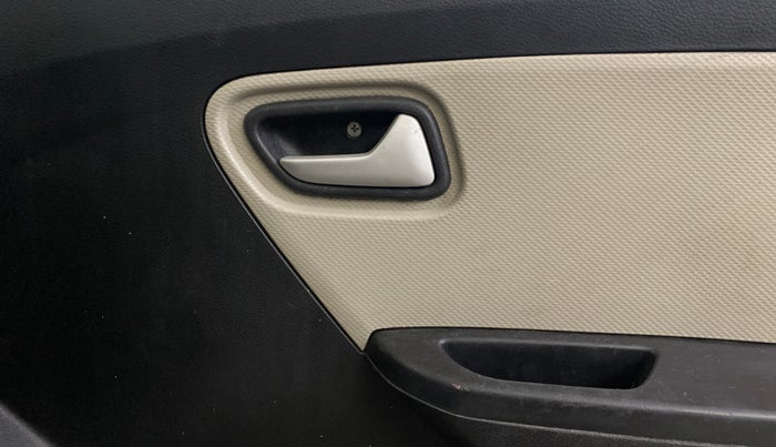 2021 Maruti Alto VXI, Petrol, Manual, 97,386 km, Driver Side Door Panels Control