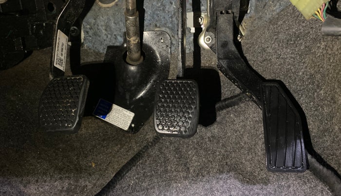 2021 Maruti Alto VXI, Petrol, Manual, 97,386 km, Pedals