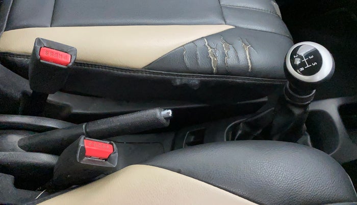 2015 Maruti Wagon R 1.0 VXI, Petrol, Manual, 60,343 km, Gear Lever