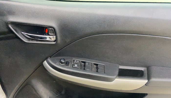 2015 Maruti Baleno ZETA PETROL 1.2, Petrol, Manual, 96,150 km, Driver Side Door Panels Control
