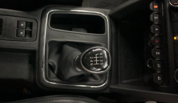 2025 Mahindra Thar LX D HT 2WD MT, Diesel, Manual, 10,310 km, Gear Lever