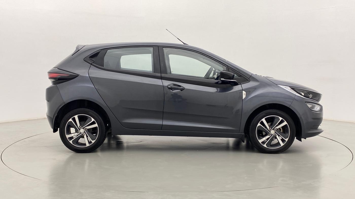 2021 Tata ALTROZ XZ 1.2, Petrol, Manual, 5,950 km, Right Side View