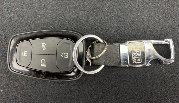 2021 Tata ALTROZ XZ 1.2, Petrol, Manual, 5,950 km, Key Close Up