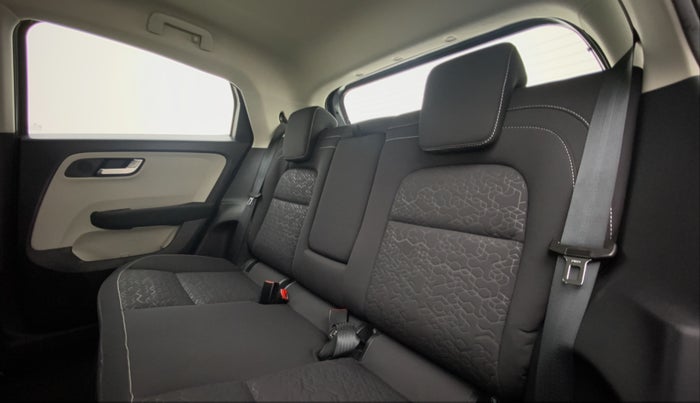 2021 Tata ALTROZ XZ 1.2, Petrol, Manual, 5,950 km, Right Side Rear Door Cabin