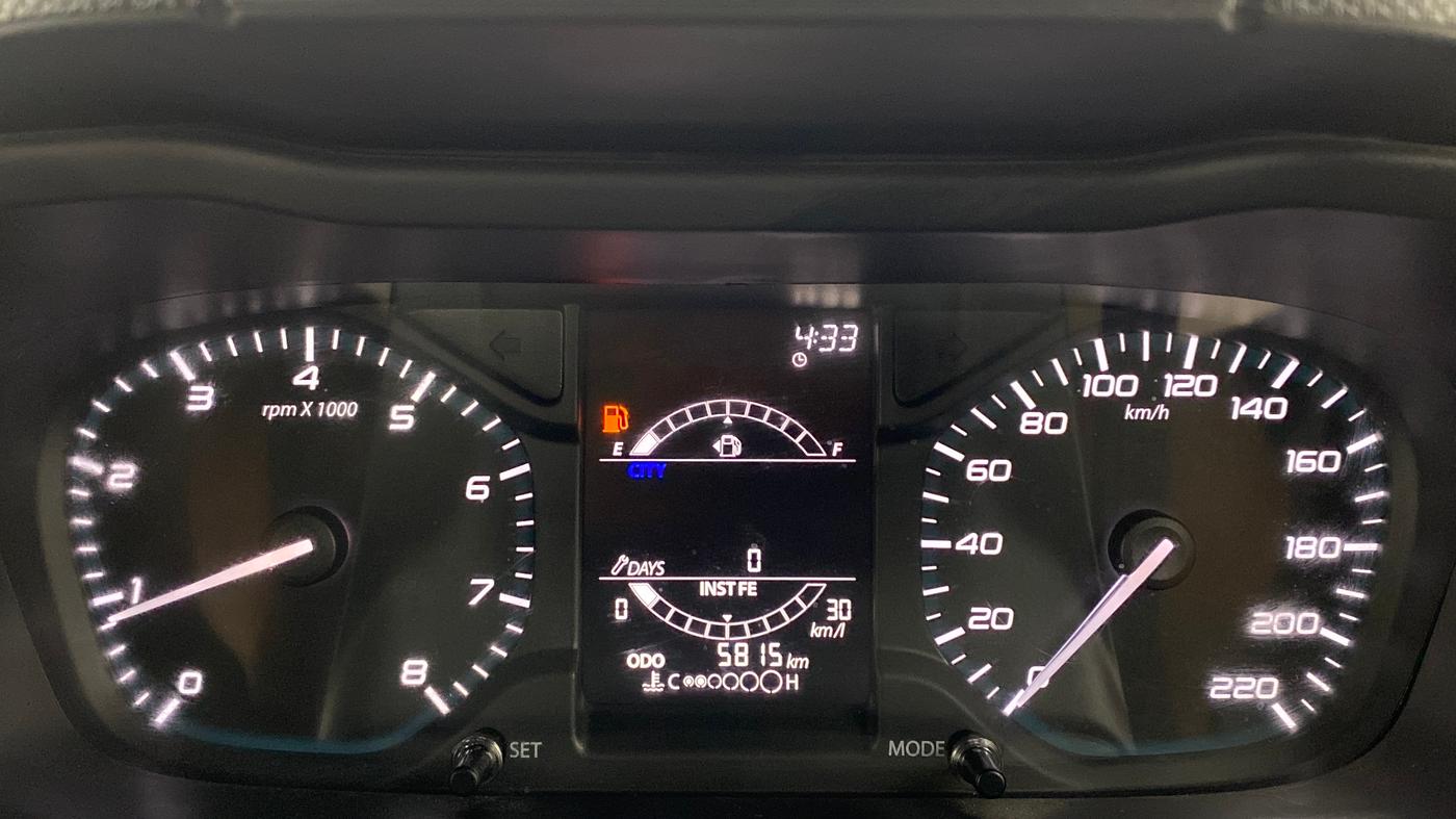 2021 Tata ALTROZ XZ 1.2, Petrol, Manual, 5,950 km, Odometer Image