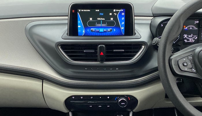 2021 Tata ALTROZ XZ 1.2, Petrol, Manual, 5,950 km, Air Conditioner