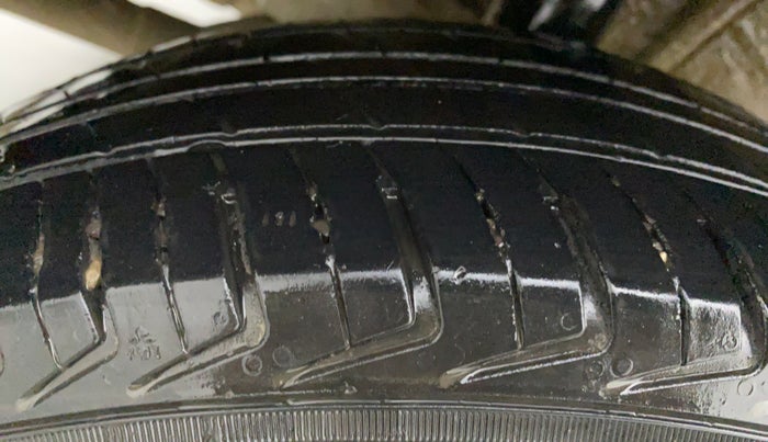 2021 Maruti New Wagon-R 1.0 Lxi (o) cng, CNG, Manual, 51,968 km, Right Rear Tyre Tread