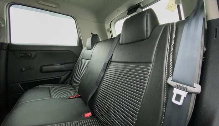 2021 Maruti New Wagon-R 1.0 Lxi (o) cng, CNG, Manual, 51,968 km, Right Side Rear Door Cabin