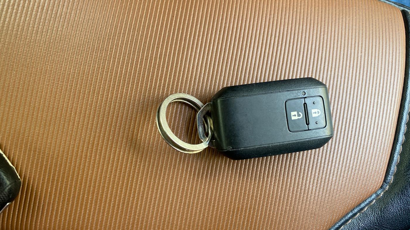 2023 Maruti JIMNY ALPHA ALL GRIP PRO MT, Petrol, Manual, 35,450 km, Key Close Up