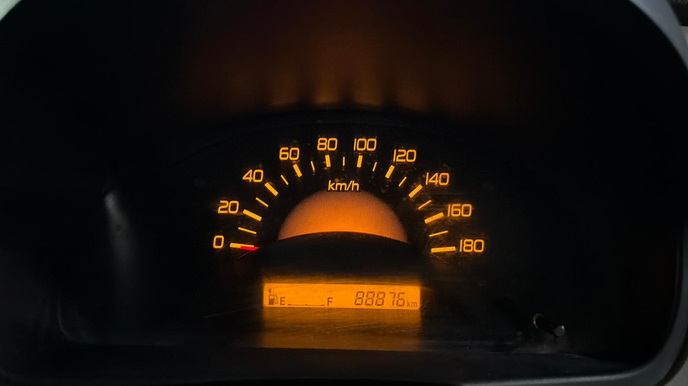 2015 Maruti Wagon R 1.0 LXI, Petrol, Manual, 88,867 km, Odometer Image