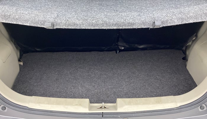 2018 Maruti Celerio ZXI D, Petrol, Manual, 17,156 km, Boot Inside