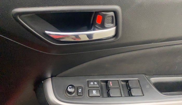 2024 Maruti Swift ZXi Plus Dual Tone AMT, Petrol, Automatic, 24,471 km, Driver Side Door Panels Control