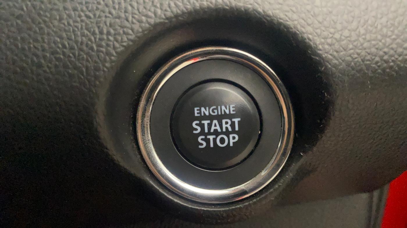 2024 Maruti Swift ZXi Plus Dual Tone AMT, Petrol, Automatic, 25,054 km, Keyless Start/ Stop Button