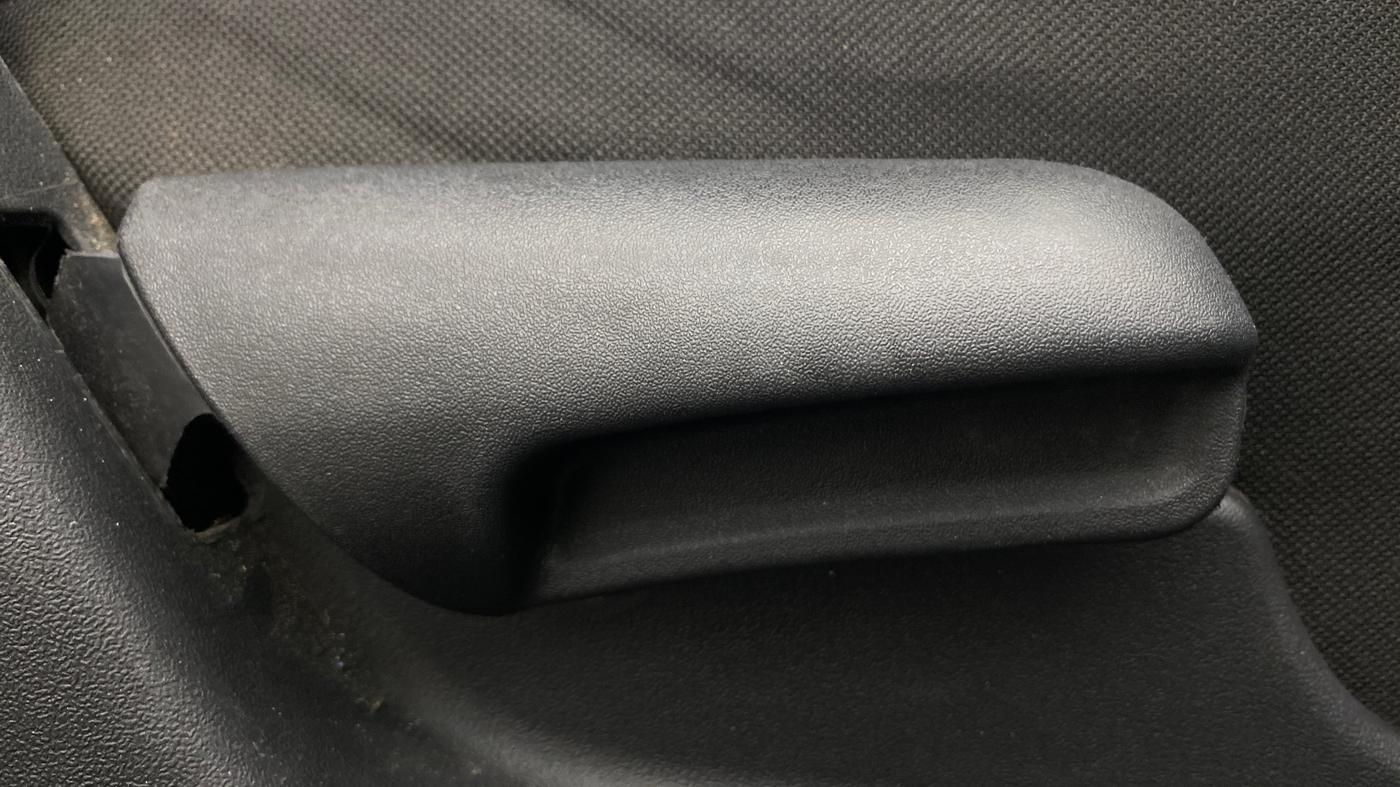 2019 Maruti S Cross SIGMA 1.3, Diesel, Manual, 71,123 km, Driver Side Adjustment Panel