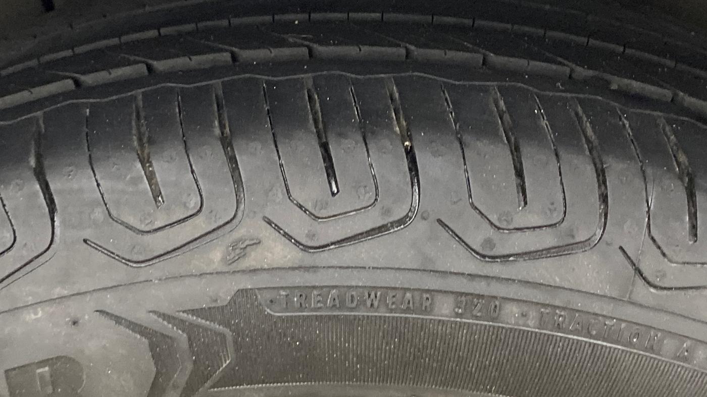 2019 Maruti S Cross SIGMA 1.3, Diesel, Manual, 71,123 km, Right Rear Tyre Tread