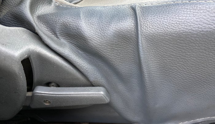 2014 Maruti Alto 800 LXI, Petrol, Manual, 34,203 km, Driver Side Adjustment Panel