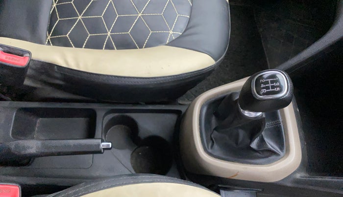 2015 Hyundai Grand i10 SPORTZ 1.2 KAPPA VTVT, Petrol, Manual, 51,607 km, Gear Lever