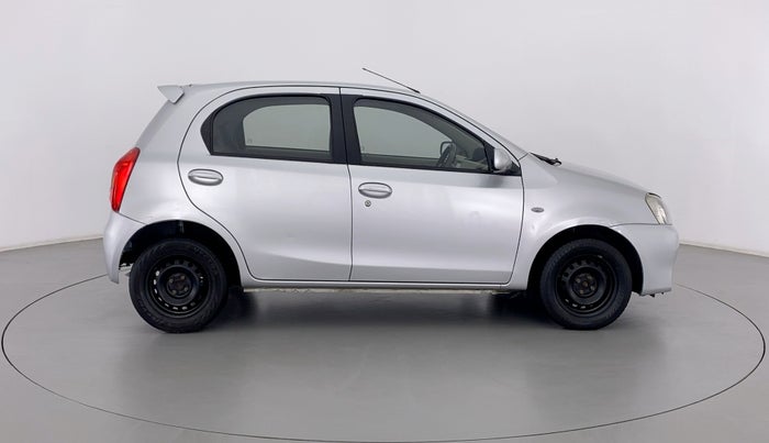 2013 Toyota Etios Liva GD, Diesel, Manual, 48,416 km, Right Side View