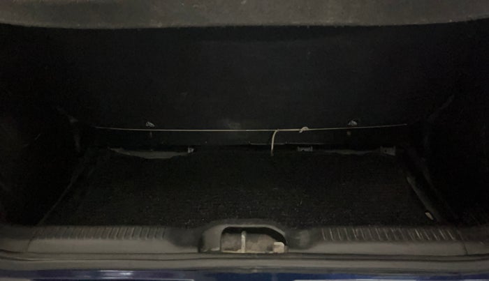 2019 Maruti Swift LXI, Petrol, Manual, 83,764 km, Boot Inside